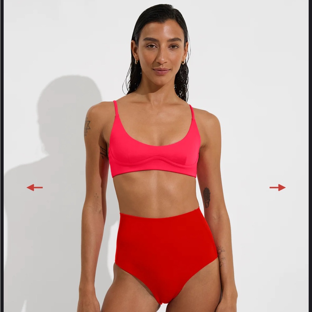 Left on Friday bikini top (M) and bottom (L)